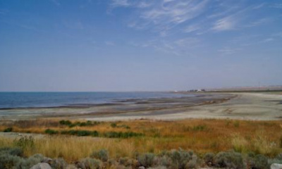 New Great Salt Lake billboards show lake’s status