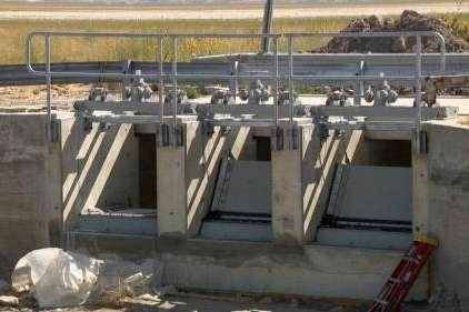 Newer mechanical gates being installed at Bear River Bird Refuge. (Mike Anderson/KSL TV)