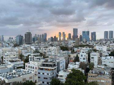 Dawn in Tel Aviv, Israel, on March 30, 2023. (Ben Winslow / FOX 13 News)