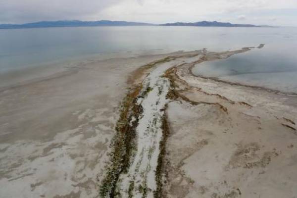 The shores of the Great Salt Lake on the southwest side of Antelope Island are pictured on Thursday, May 10, 2018 Spenser Heaps, Deseret News